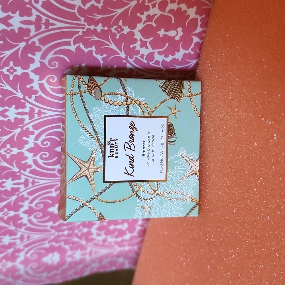 NIB - KNDR BEAUTY - Kind Bronze - Shade: Blissful Bronze